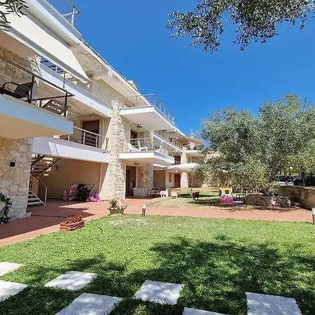 Apartment Corner Penthouse In Pefkochori